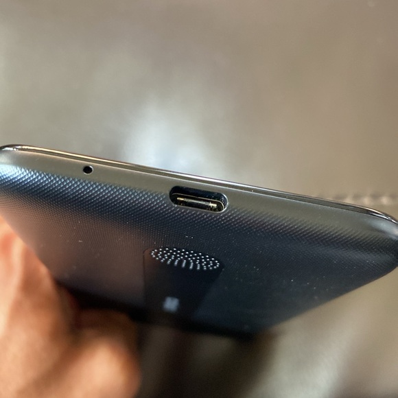 Phone - Picture 12 of 16